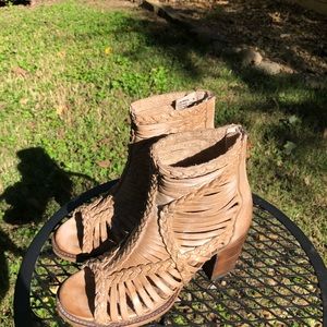 Freebird Bela Shooties